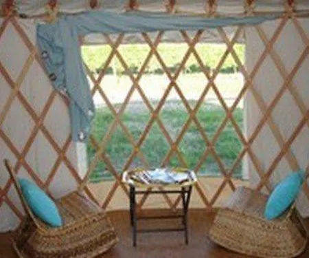 D'hotes Les Yourtes Charentaises