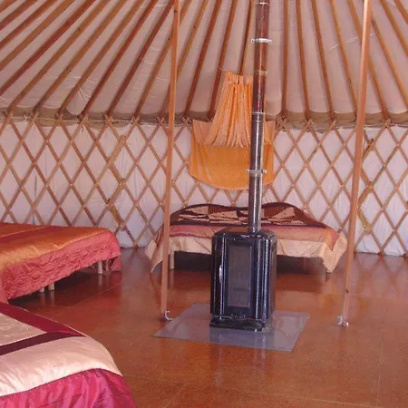 D'hotes Les Yourtes Charentaises Lyxtält Salignac-sur-Charente