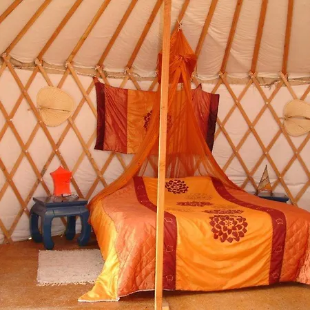 D'hotes Les Yourtes Charentaises *
