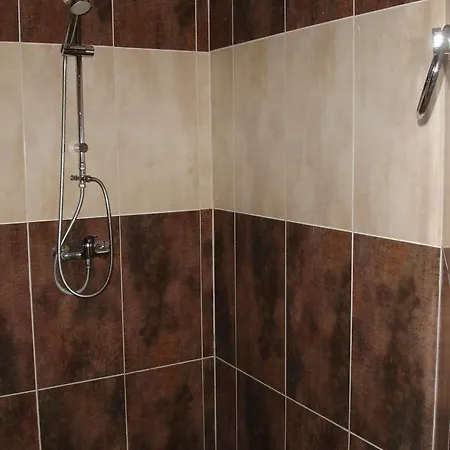 D'hotes Les Yourtes Charentaises